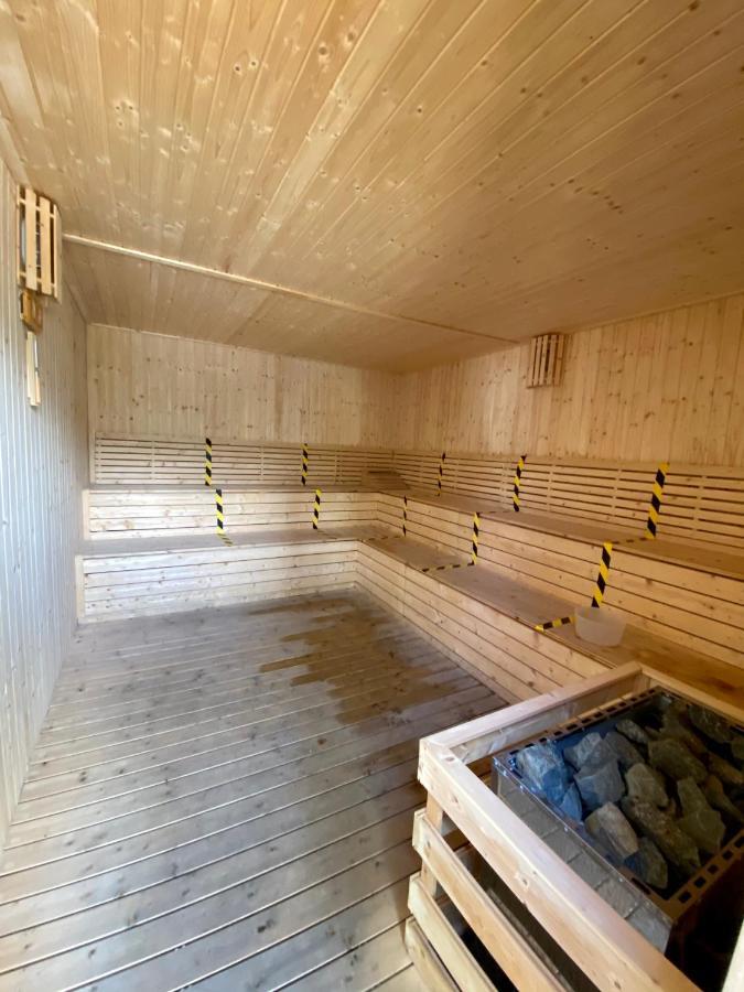 2 Bedroom
